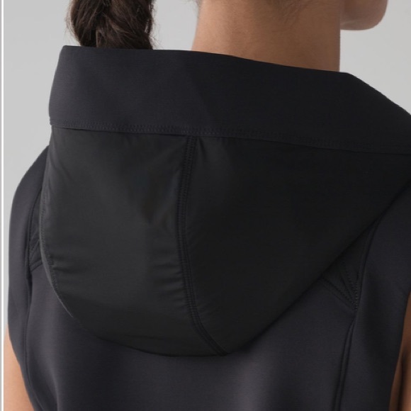 Lululemon Re-Form women Vest Black Size 6 ⭐️⭐️ - Picture 8 of 17